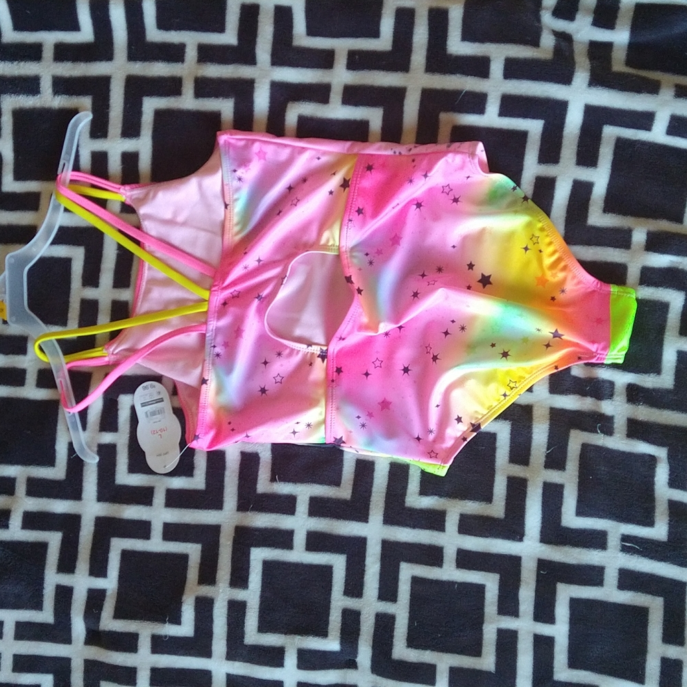 Swim suit - Picture 3 of 7